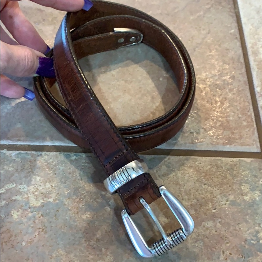 Simple brown leather men’s narrow belt by onyx